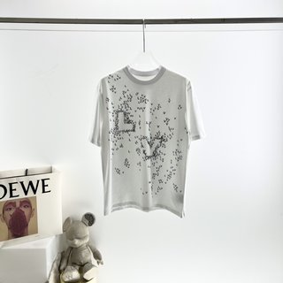 Louis Vuitton 2022 3D Graphic Printed Alphabet T-Shirt – LSVT54